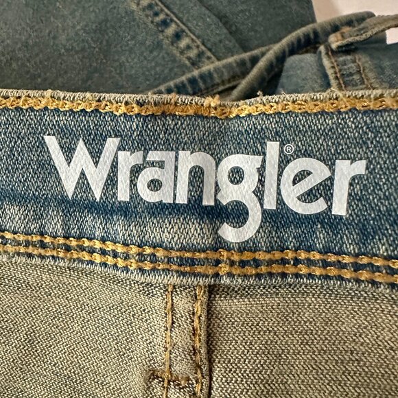 Wrangler Men's Jeans Size 34X34 Blue Free To Stretch Relax Fit Casual Denim NEW - Picture 8 of 16